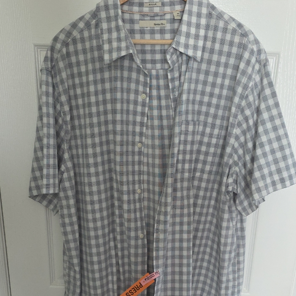Hawker Rye Men's Gray and White Checkered Button-Down Shirt